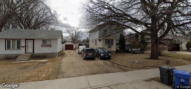 Larawan ng 42 Sadler Avenue sa Winnipeg, Manitoba