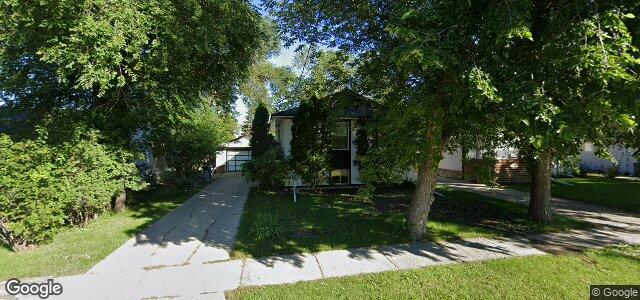 Larawan ng 45 Worthington Avenue sa Winnipeg, Manitoba