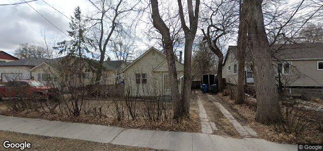 Larawan ng 46 Berrydale Avenue sa Winnipeg, Manitoba