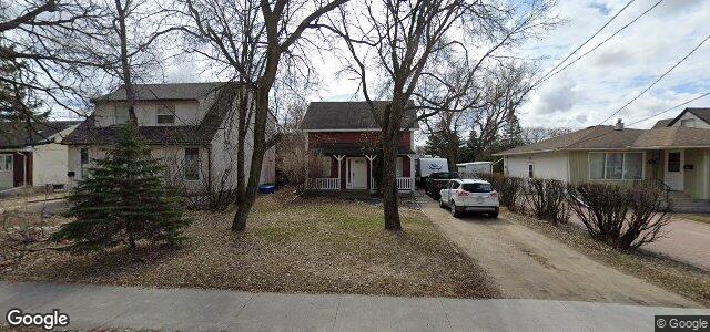 Larawan ng 66 Berrydale Avenue sa Winnipeg, Manitoba