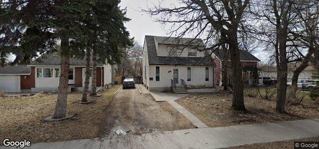 Larawan ng 68 Berrydale Avenue sa Winnipeg, Manitoba