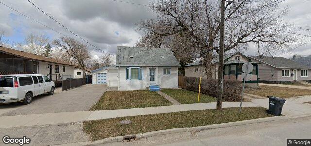 Larawan ng 73 Sadler Avenue sa Winnipeg, Manitoba