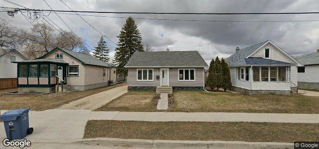 Larawan ng 77 Sadler Avenue sa Winnipeg, Manitoba