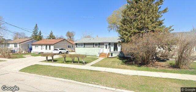 Larawan ng 77 Worthington Avenue sa Winnipeg, Manitoba