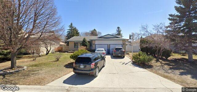 Larawan ng 82 Beechtree Crescent sa Winnipeg, Manitoba