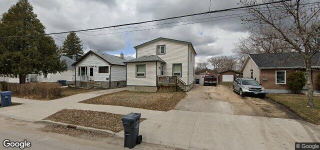 Larawan ng 83 Sadler Avenue sa Winnipeg, Manitoba